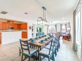 10 Mi to Dtwn Austin Family Home with Communal Pool