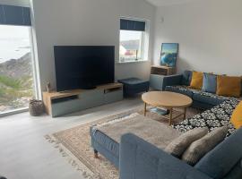 Private home with sea view, hotel a Ilulissat