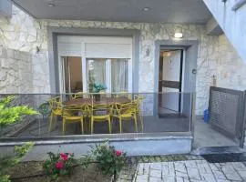 Stoa Luxury Apartment