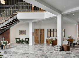 Mont Gabriel, Sainte-Adèle, a Tribute Portfolio Resort, hotel v mestu Sainte-Adèle