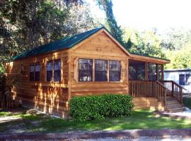 Riverside Lodge Resort, ξενοδοχείο σε Inverness