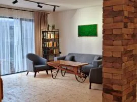 Villa with 4 bedrooms in Dilijan