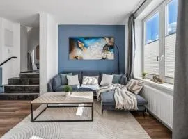 NEW! Luxurious city apartment with parking