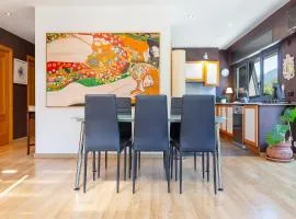 Dúplex Artístico con Terrasa I 10 min del Centro I AndBnB