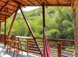 Glamping Salvando Rios, hotel a Pereira