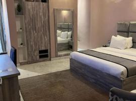 La VOD Hotel, hotel con piscina a Benin City