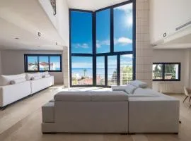 Chalet with sea view from Alicante