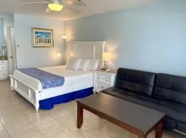 Beachgate Condo Suites and Hotel 437 condo