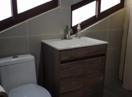 Habitación con vista a las montañas, hotel a Cedro