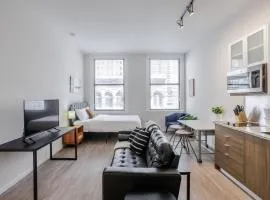CozySuites Sky Central #12