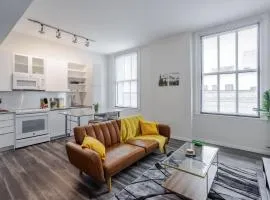 CozySuites Sky Central #19