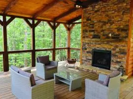 New Exterior- Sleeps 8-Hot Tub-Games Galore-Nature