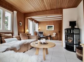 Ferienhaus Tgantieni Ski-in Ski-out-Lenzerheide, hotel v destinaci Lenzerheide