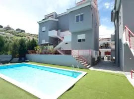 Barounia Suite