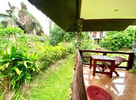 Jungle Rock House in srithanu, hotel v destinaci Srithanu