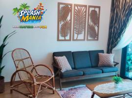 Village Vibes at Splashmania Gamuda Cove, hotel in Pulau Kempas