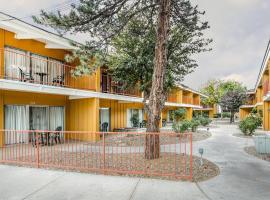 Econo Lodge Near Reno-Sparks Convention Center, hotel u gradu Reno
