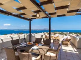 Vista Penthouse in Plaka With Shared Pool -BY APOKORONAS VILLAS