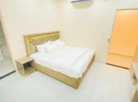 Modest Rooms By Libra, nhà nghỉ B&B ở Khizrābād