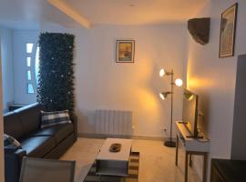 maison à frehel，位于弗雷埃勒的别墅