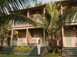 Riva Beach Resort, ξενοδοχείο σε Mandrem
