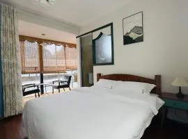 Xunyan B&B