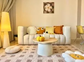 Tropicana 218 Macalister #softcreamy #InfinityPool #7pax #3BR2bath #Quality well maintained #Private host