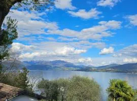Mid of Nature ' Bella Vista Lago Maggiore charmant mit traumhaften Seeblick