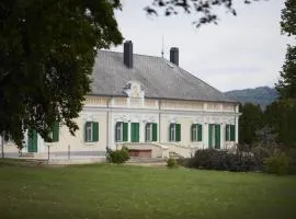 Szent Gaál Kastély