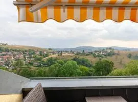 Ferienwohnung Kühl 3 mit Balkon, Sauna und Fitnessraum