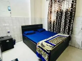 HOTEL G-S INN PREMIUM - Near Railway Station and Bus stand - A Top Rated Hotel