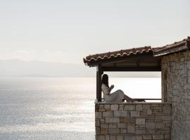 Karavia Lux Inn, hotel u gradu 'Áfissos'