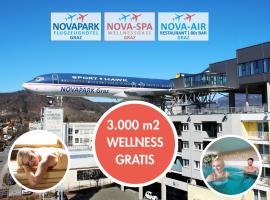 NOVAPARK Flugzeughotel Graz, hotel s jacuzzi ve uŠtýrském Hradci