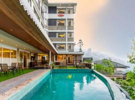 Summit North Star Hotel with Swimming Pool, hotel com piscina em Gangtok