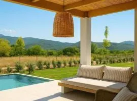 Aristotelia Gi Domes - Luxury Private Pool Retreats