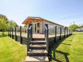 17 Meadow Retreat