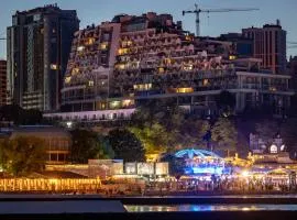 Arcadia City Apartments