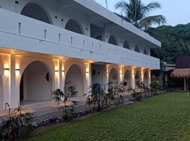 Bale hotel & Cowork, hotel v destinaci Mantaak