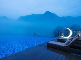 Hilltop House Resort