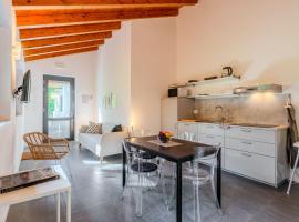 Apartment Camping Turisport-5 by Interhome, hotell sihtkohas Dervio