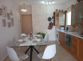 The Best, Hotel in Paphos