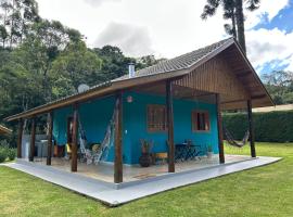 Chale Sitio Esperança, hotel in Sapucaí-Mirim