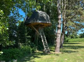 Hebergements Insolites - Etretat Aventure, glamping site in Les Loges