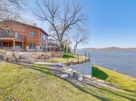 Riverfront Home with Yard Games in Wabasha!