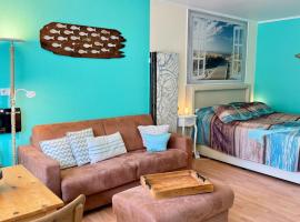 13-18, sehr Strandnah, im Herzen Westerlands, Westbalkon, 1 Zi, hotelli kohteessa Sylt