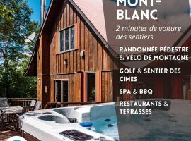 Chalet - Hot tub - Ski out in Mont-Blanc, hotel v destinaci Saint-Faustin