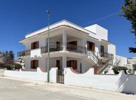 Triscina di Selinunte - Villa Disio a 50 m dal mare, hotel a Triscina