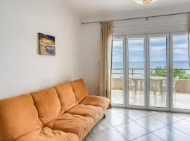 Komi Shoreline Aegean Whisper