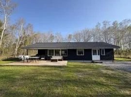 Holiday Home Hotherus - from the sea by Interhome
