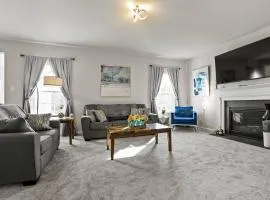 Spacious & Serene Family Gem: Games, Office, Yard!